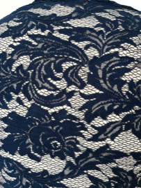 Traditionele Balinese set. Maat 36.