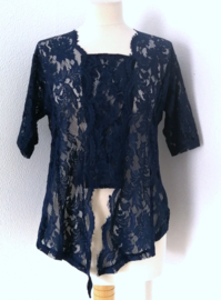 Traditionele Balinese kanten Kebaya donker blauw. Maat 34 t/m 42.