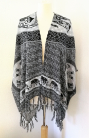 Sarong vest Sarong vest olifant OpArt. Symbool van  kracht, heilige wijsheid en onsterflijkheid.  100% Rayon, met sarong knoop.
