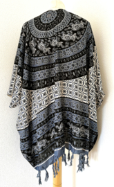 Sarong vest olifant. Symbool van  kracht, heilige wijsheid en onsterflijkheid.  100% Rayon, met sarong knoop.p.