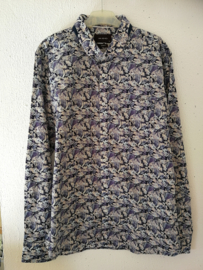 Blouse/overhemd. Maat 48.