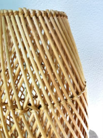 Schitterende naturel rotan hanglamp.