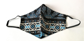 Batik mondkapje zwart/wit blauw  dua.