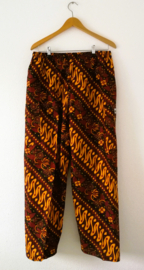 Authentieke Javaanse batik broek. Maat 36/38.
