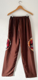 Barong dans broek. Maat 42.