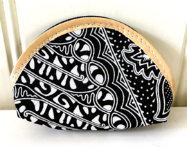 Batik mini tasje.