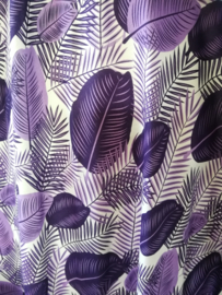 Soepelvallend hemdjurkje Bali blad. Maat 48 t/m 54. Met zwierig rondgeknipte zoom. Bovenwijdte 152 cm, Heup 194 cm, Lengte 110 cm. 100% Rayon