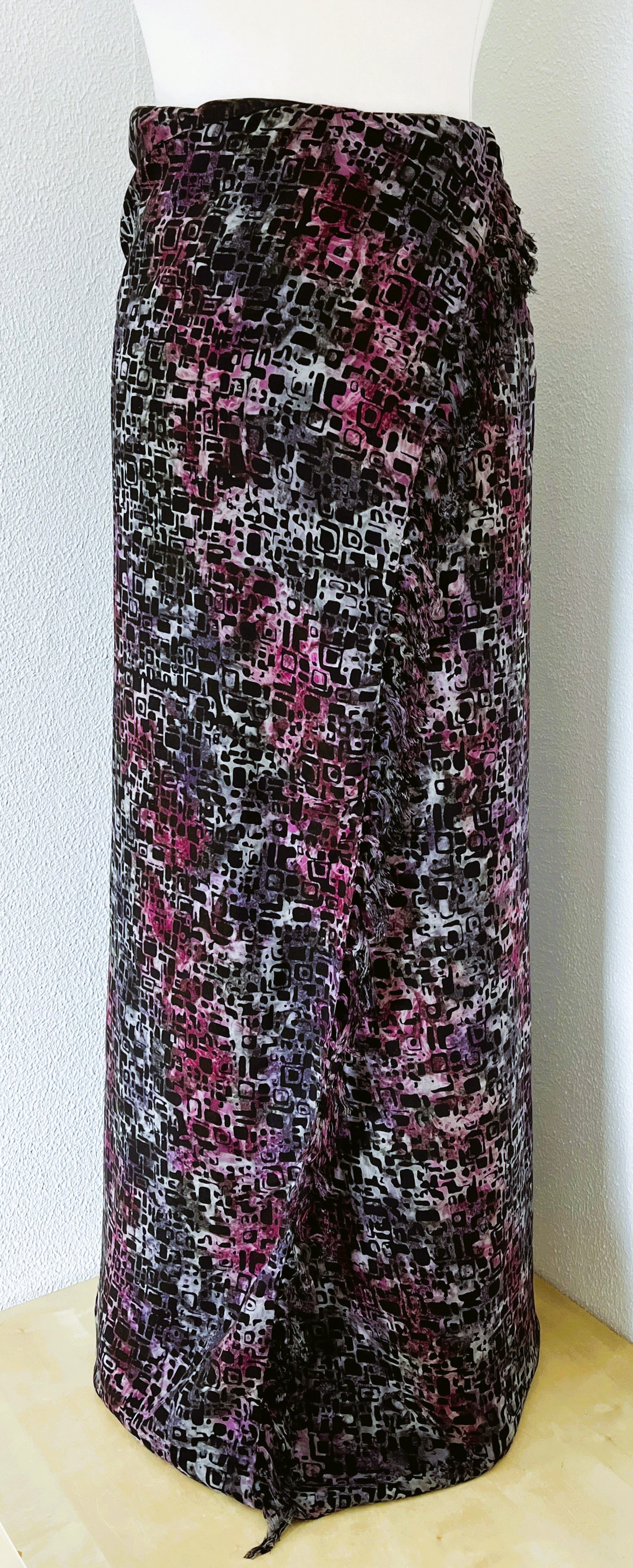 Dubbel batik sarong XL.