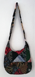 Schoudertas 38 x 29 cm. Hoofdvak en zijvak met rits. Gevoerd.