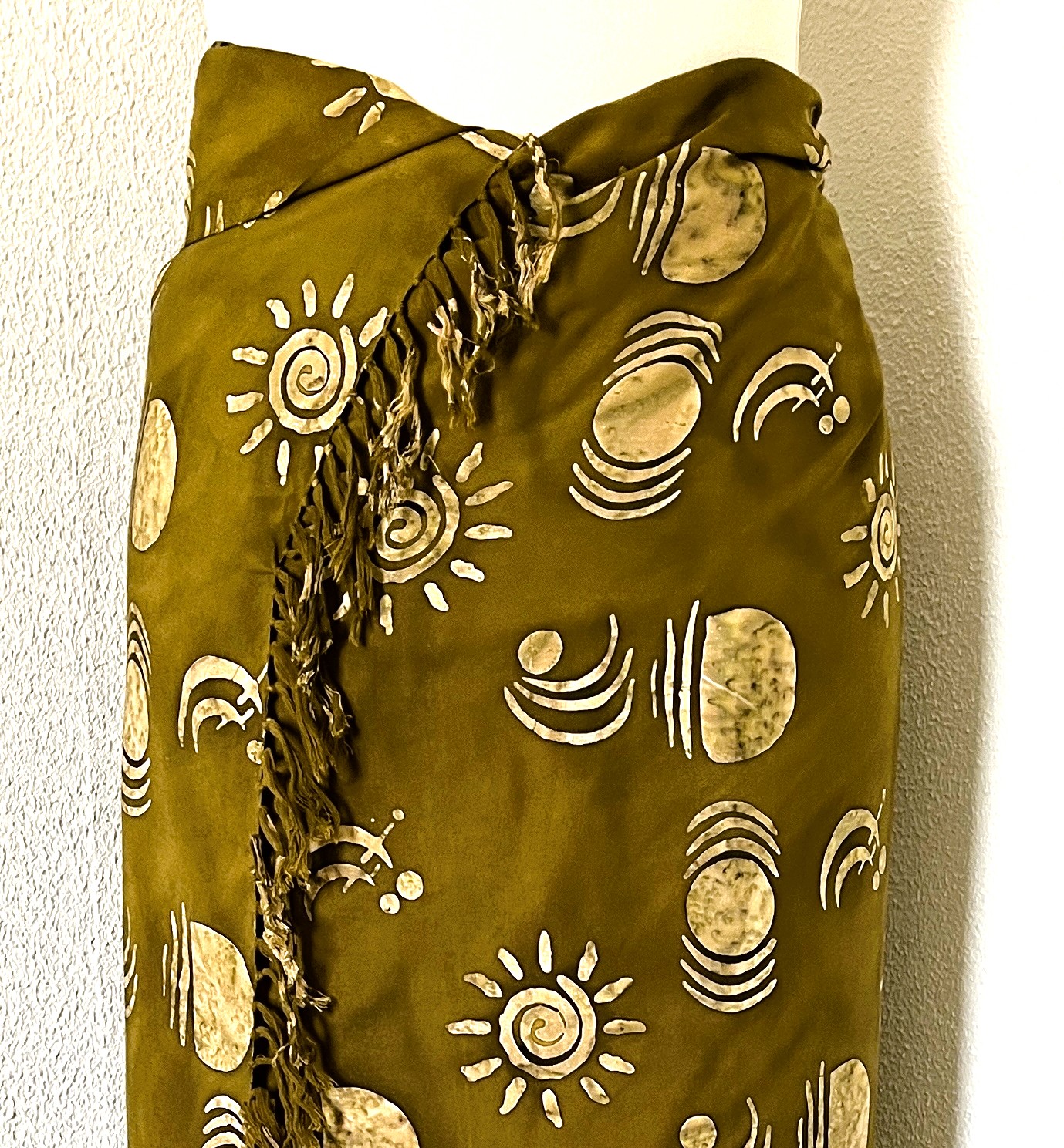 Dubbel batik sarong XL 'Kosmos'.