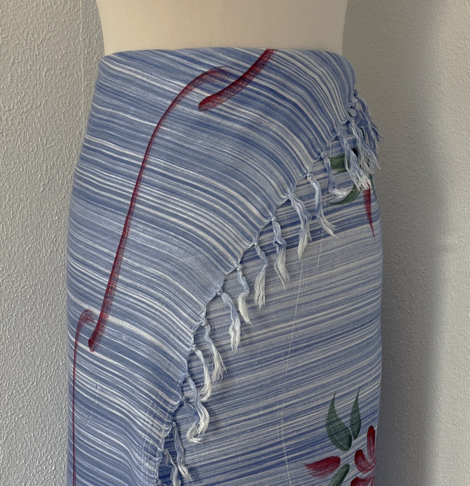 Sarong tie dye streep pastel. Baby blue.