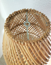 Schitterende naturel rotan hanglamp.