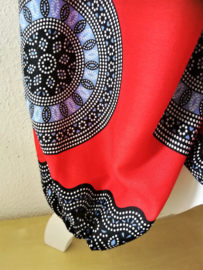 Broek Bohemian Mandala rood. Maat 36 t/m 42.