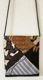 Prachtig batik patchwork schoudertasje.