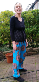 Broek Bohemian Mandala, blauw/ rood tinten. Maat 36 t/m 42.