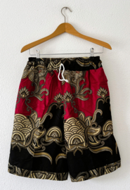 Batik herenshort. Maat 44/46.
