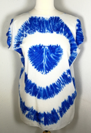 Hartenshirt tie dye batik. Maat 36 /42.