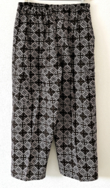 Authentieke Javaanse batik broek. Maat 46.