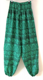 Prachtige Bohemian olifanten broek van zacht glanzende rayon.  Maat 36 t/m 40.