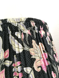 Authentieke batik Bali rok plissé. Maatbereik 38 t/m 42.