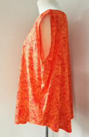 Mouwloze top Bali blad rood/oranje. Maat 52/54.