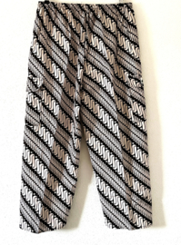 Authentieke Javaanse batik broek. Maat 46.