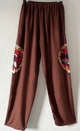 Barong dans broek. Maat 140.