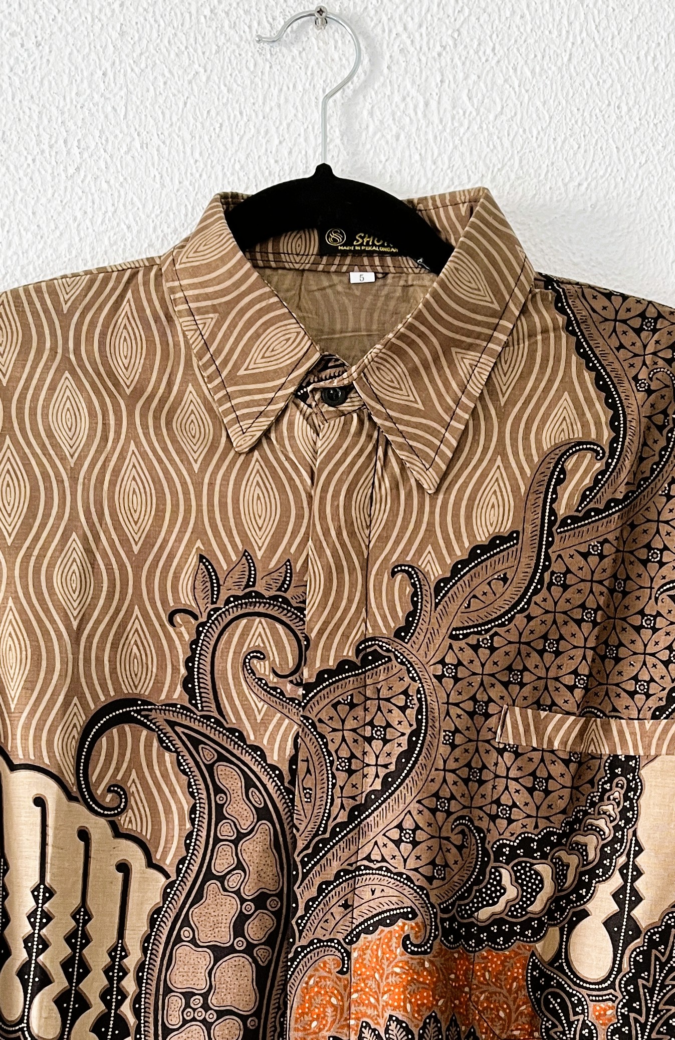Authentieke Balinese batik blouse/overhemd. Maat 60, 70, 74 en 7XL