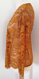 Traditionele Balinese kanten kebaya caramel. Maat 44.