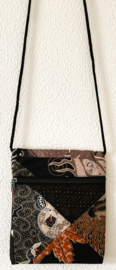 Prachtig batik patchwork schoudertasje.