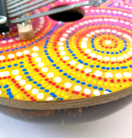 Authentieke Balinese kalimba/duimpiano 'frangipani'.