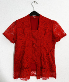 Kinder kebaya rood. Maat 122.