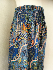 Broek Paisley dream blauw. Maat 44/48.