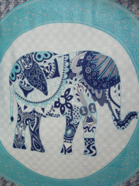 Sarong olifant zentangle blauw tinten/wit.