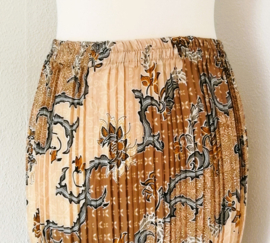Batik uit Java. Authentieke rok plissé. Maat 40.