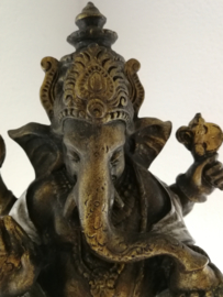 Vierarmige Ganesha. Beschermheilige van de Balinezen.