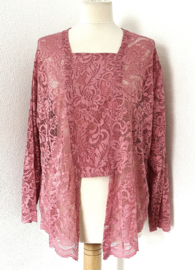 Traditionele Balinese kanten kebaya oud roze. Maat 44, 52, 54 en 54/56 en 56.