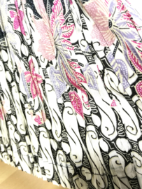 Authentieke batik Bali rok plissé. Maatbereik 38 t/m 42.