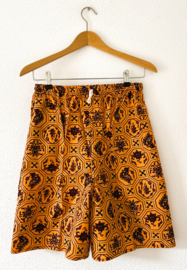 Batik herenshort. Maat 44/46.