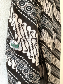 Authentieke Javaanse batik broek. Maat 122 t/m 134.