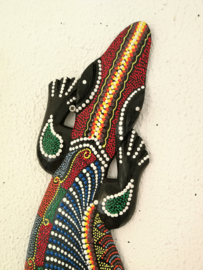Gekko. XL. Symbool van geluk. Gemaakt door de Balinese aboriginals. Laat hem tegen de muur opkruipen. 78 cm.