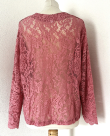 Traditionele Balinese kanten kebaya oud roze. Maat 44, 52, 54 en 54/56 en 56.