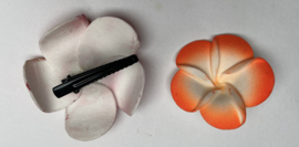 Rijkelijk gevuld cadeau tasje.