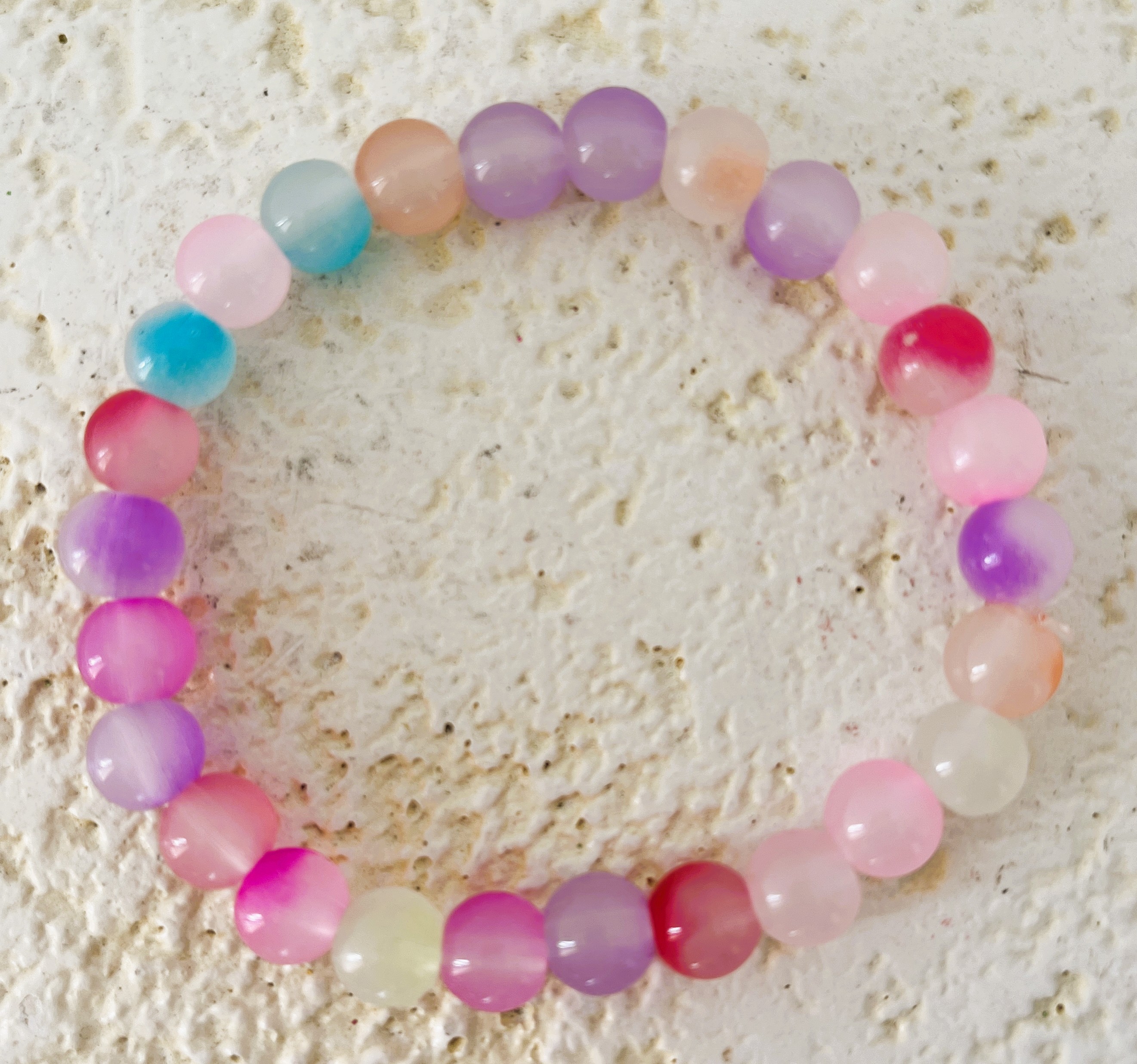 Uit het atelier van Ana. Armband pastel droom.