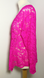 Traditionele Balinese kanten kebaya roze. Maat 44 t/m 58/60.