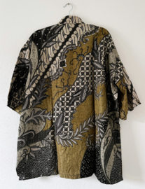 Authentieke Balinese batik blouse/overhemd. Maat 64/66/72/74/76.