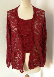 Traditionele Balinese kanten Kebaya bordeaux rood. Maat 34 t/m 42.