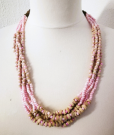 Necklace roze/bamboo.