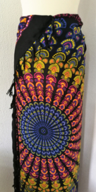 Sarong pauw, multi colour. Symbool van onsterfelijkheid.