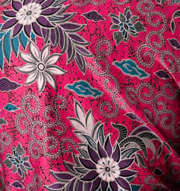 Wikkelvestje van microsilk, authentieke Balinese batik.